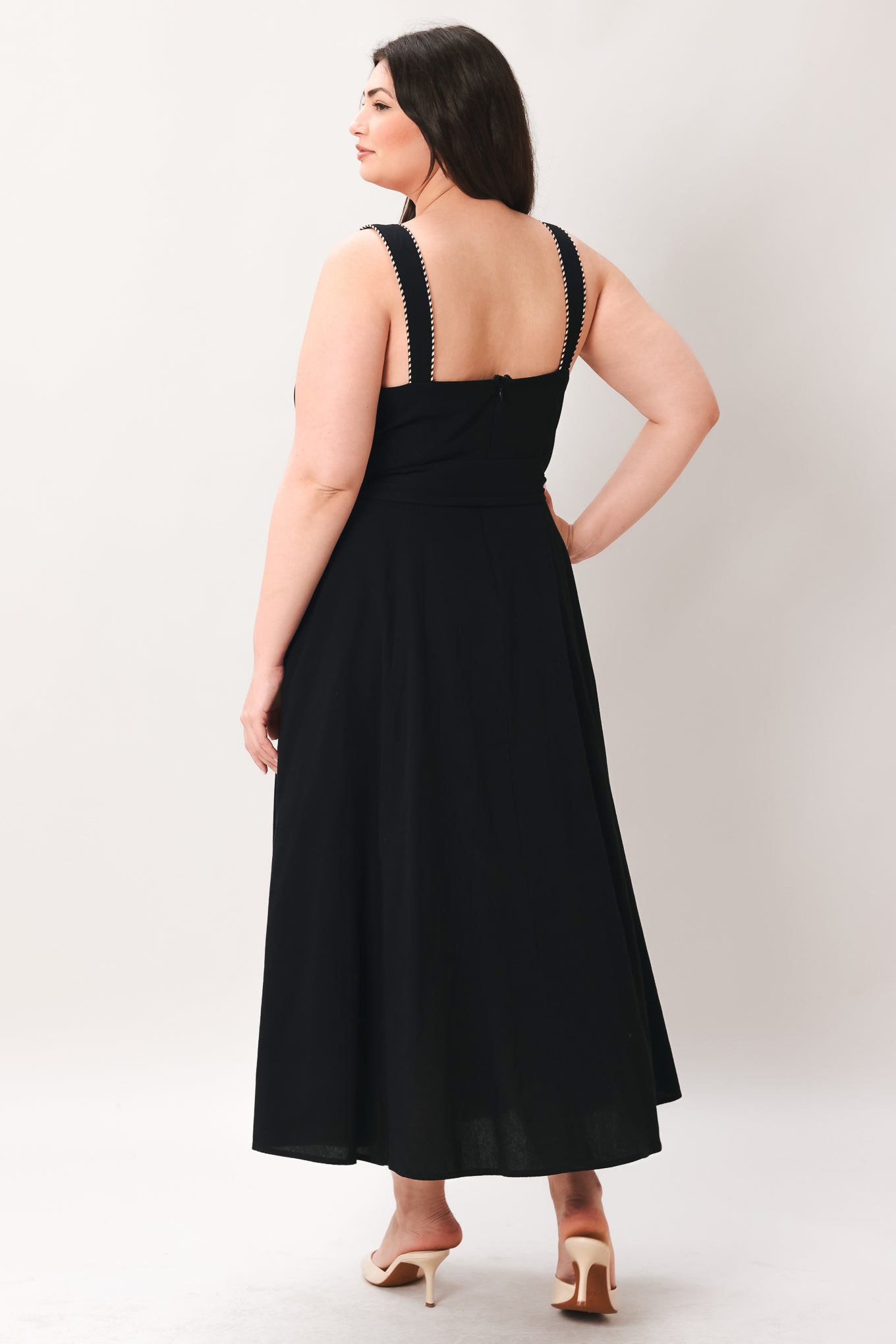 Lovely Noir Woven Midi Dress - Flying Tomato