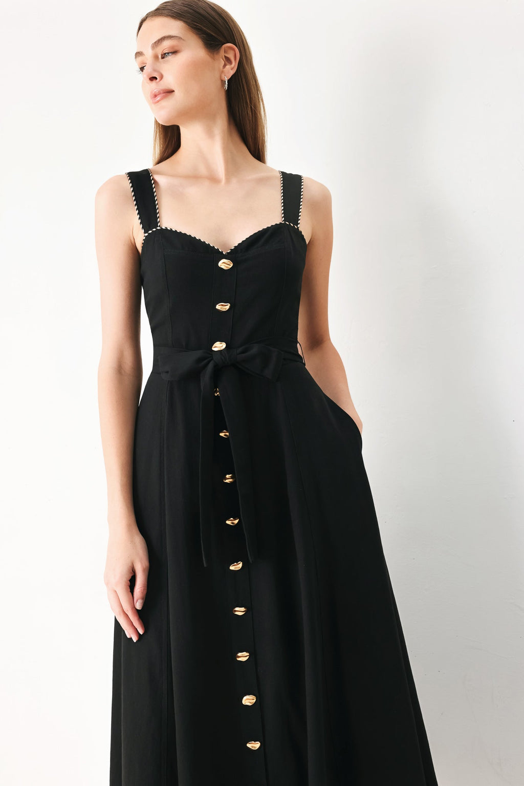 Lovely Noir Woven Midi Dress - Flying Tomato