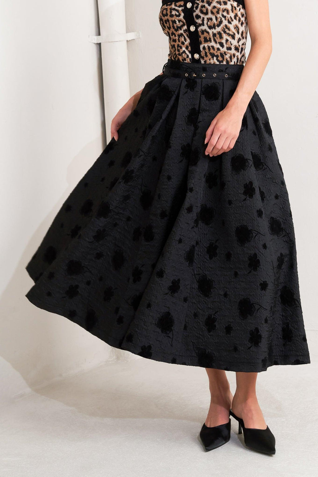 Noir Blooming Romance Woven Full Midi Skirt - Flying Tomato