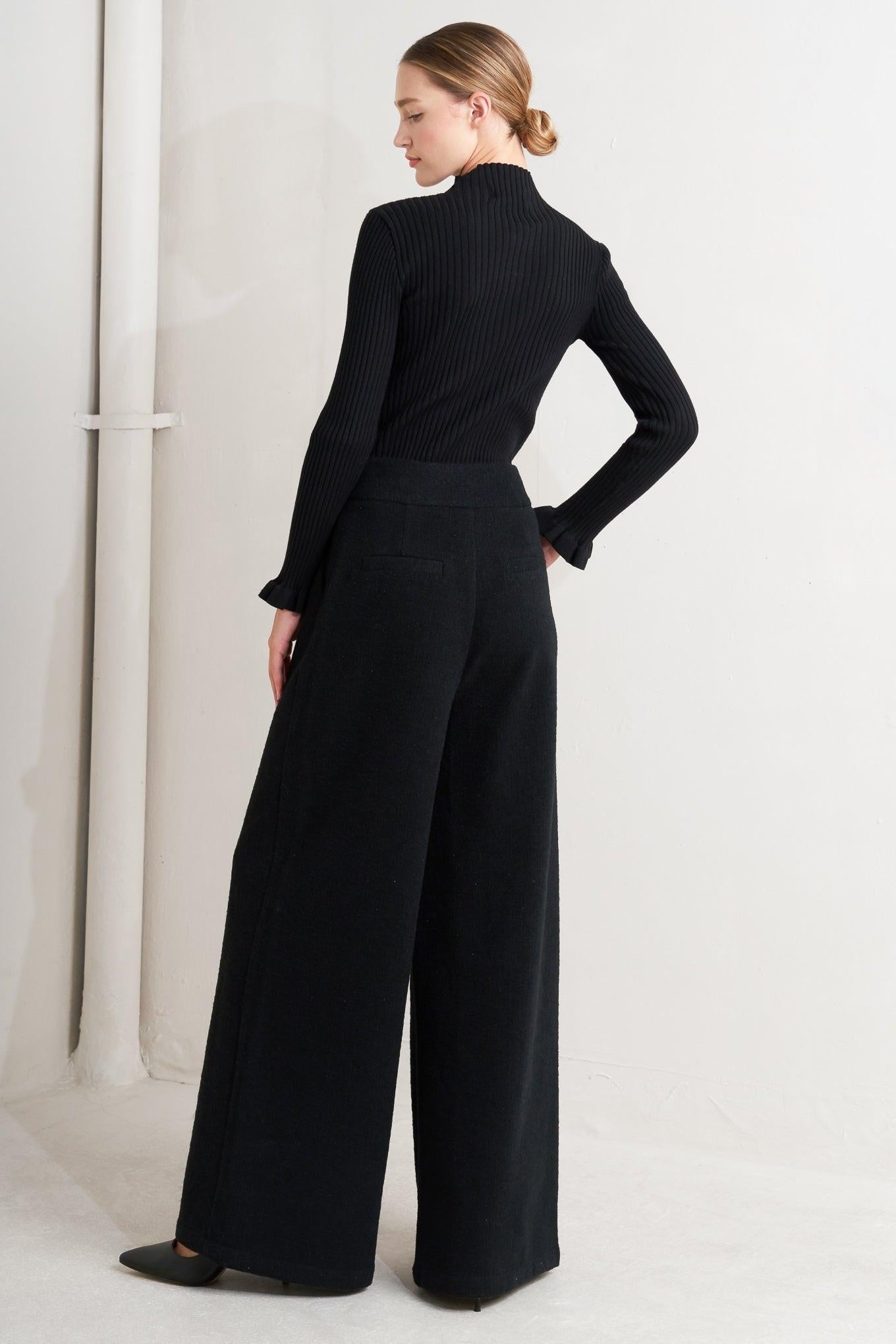 Prestige Volume Woven Pants - Flying Tomato
