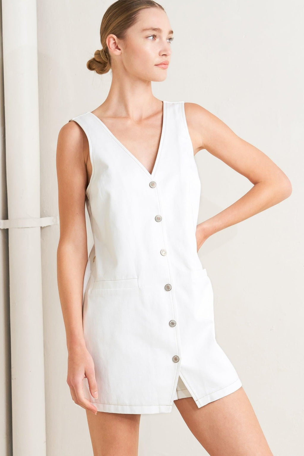 Effortless Attraction Woven Romper - Flying Tomato