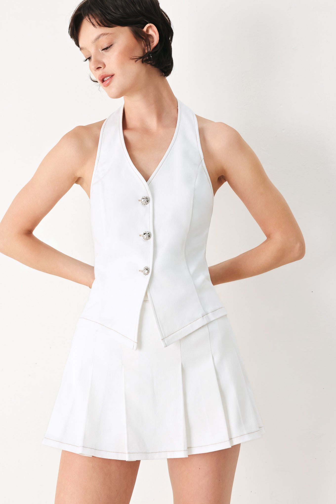 Champagne Club Woven Skort - Flying Tomato