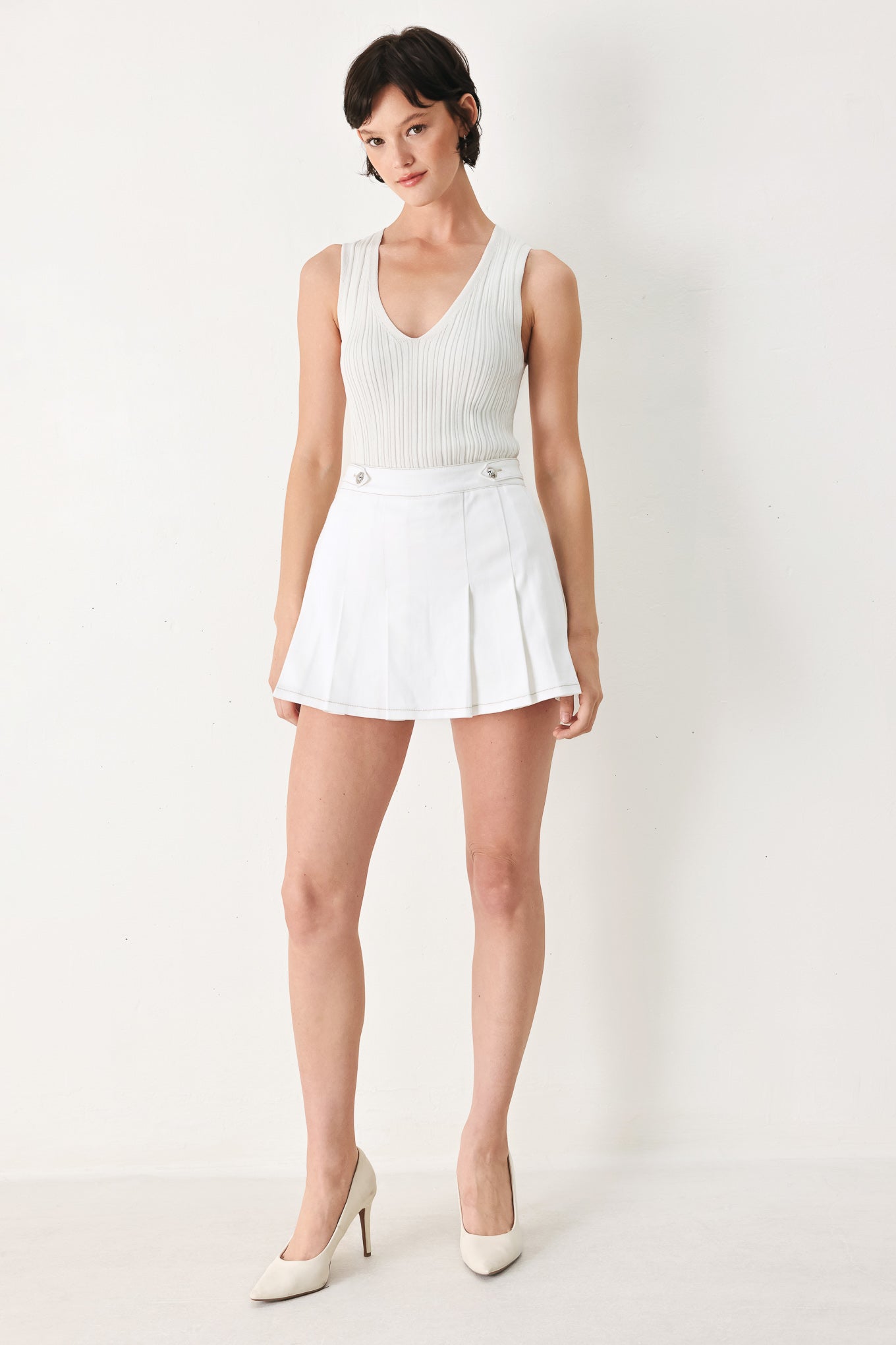 Champagne Club Woven Skort - Flying Tomato