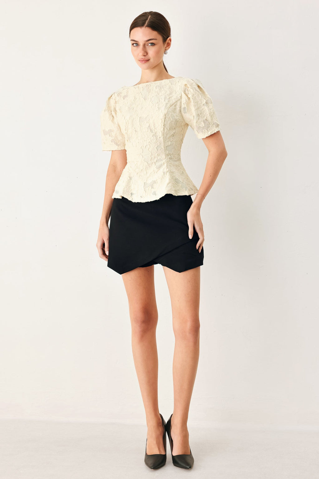 Pretty Bloom Woven Jacquard Top - Flying Tomato