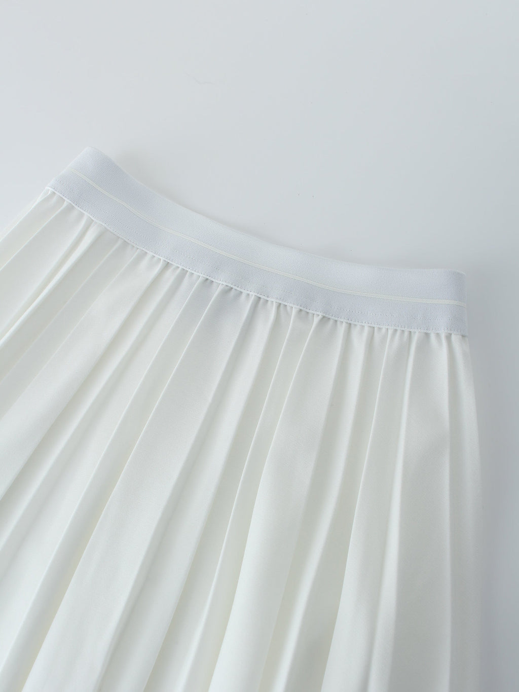 White Pleated Skirt 37"