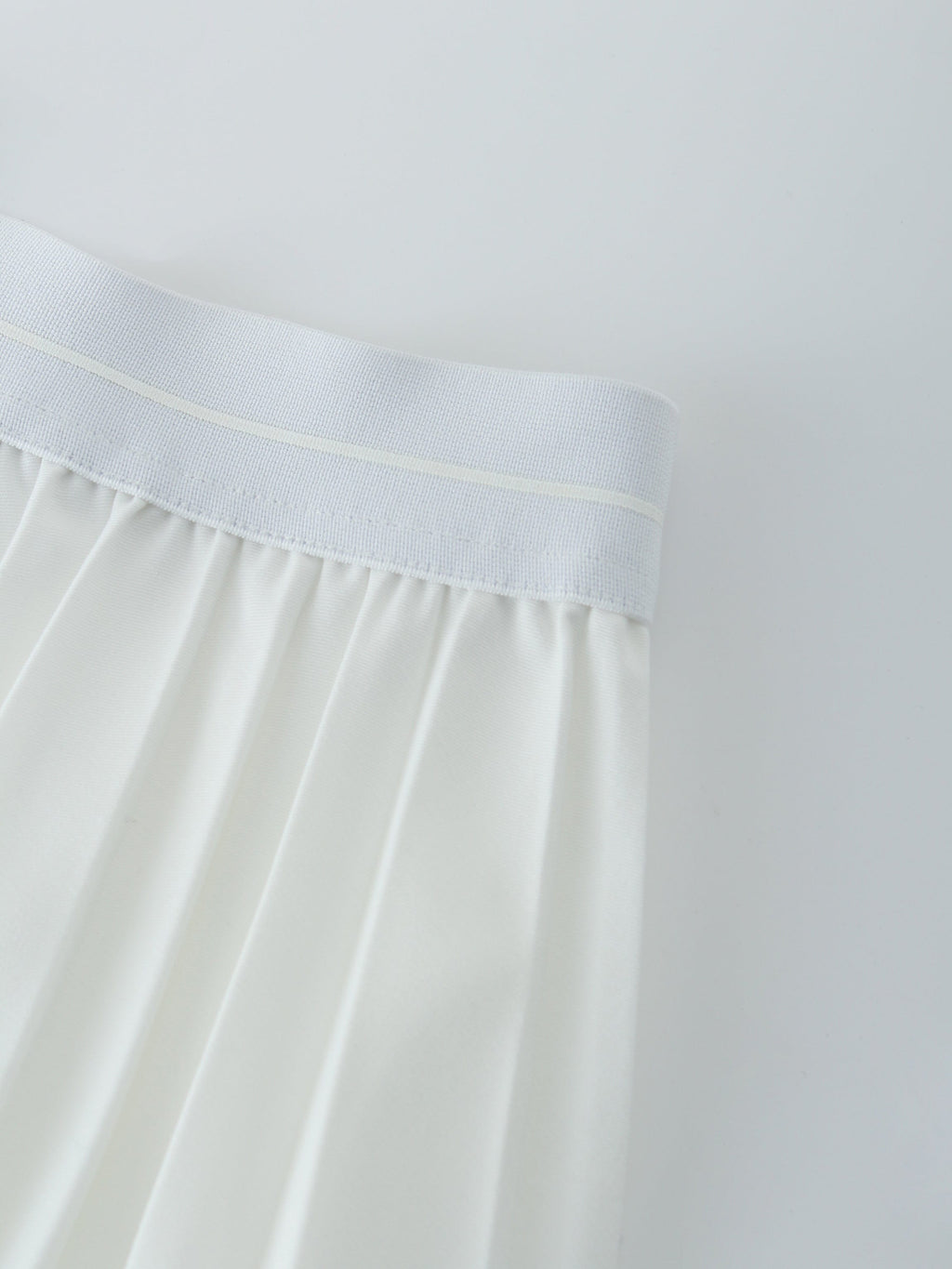 White Pleated Skirt 37"
