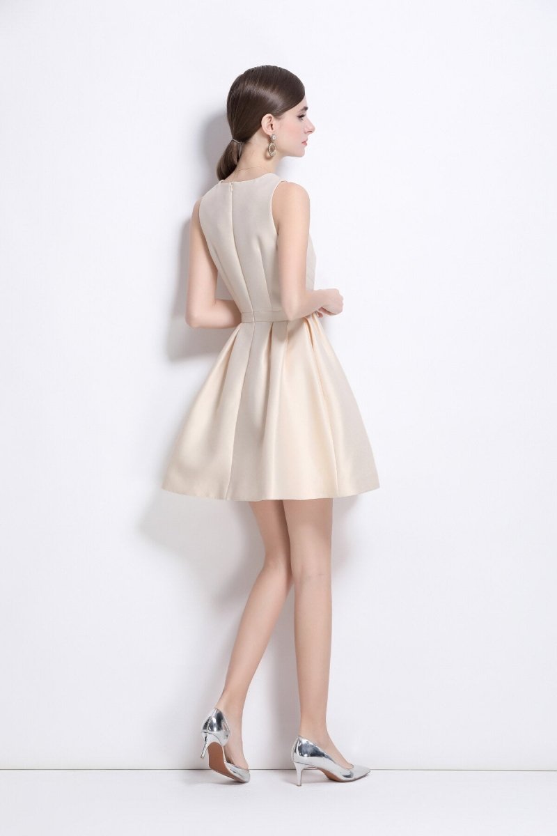 Sleeveless Bow Belt Pleated Dress